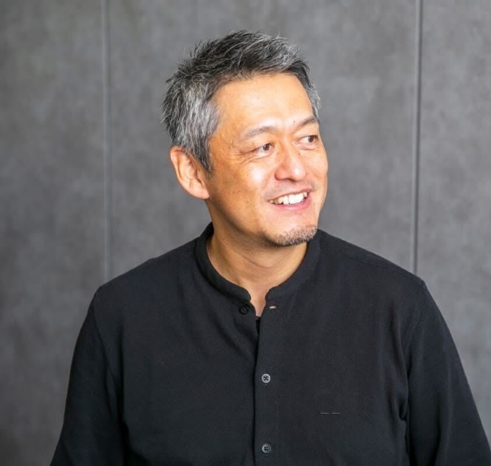 堂上研